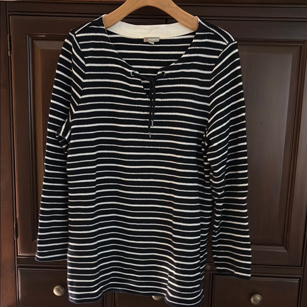 T by Talbots cotton Black and White Striped Long Sleeve Top size L tie front